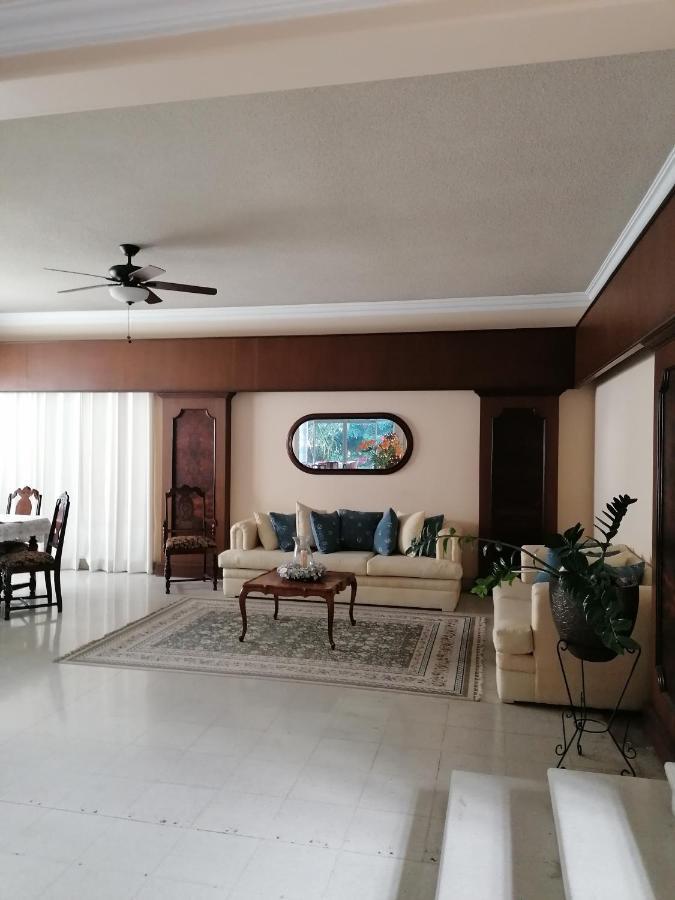 Casa De Luz Hotell Guadalajara Eksteriør bilde